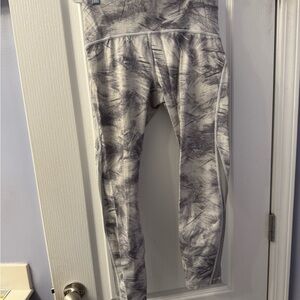 lululemon athletica Gray and White Leggings